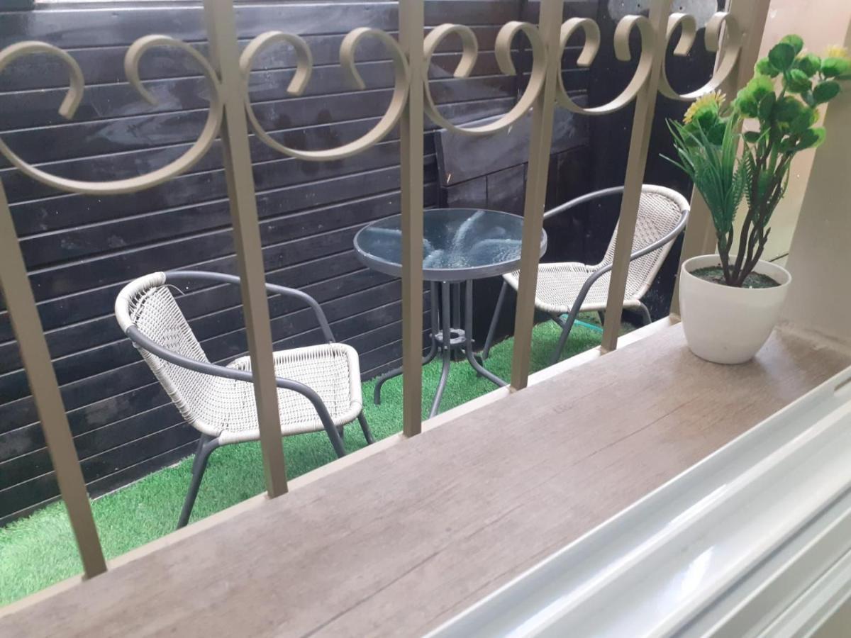 Amazing Garden Apartment In Haifa Bagian luar foto